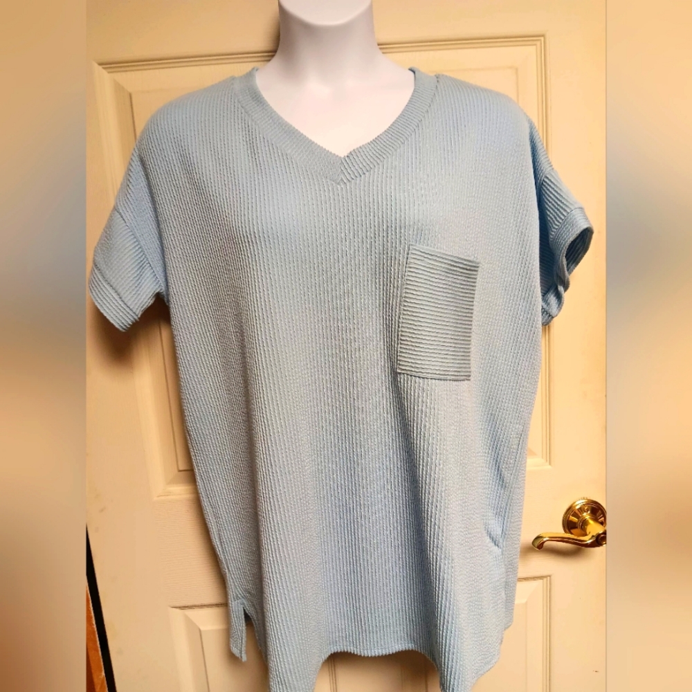 Blumin Apparel Top EUC